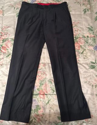 Traje de vestir azul y gris