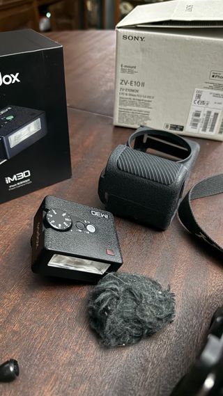 Sony ZV-E10 II Kit Completo