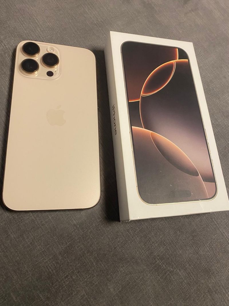 iPhone 16 Pro Max – 1 TB – AppleCare+ Robo/Pérdida