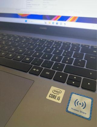 Huawei MateBook D15 15 - i5