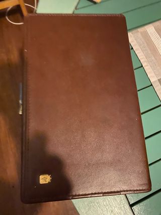 Neceser antiguo con accesorios