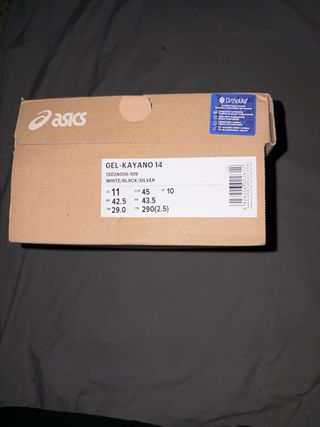 ASICS GEL KAYANO 14 Plata/Blanco