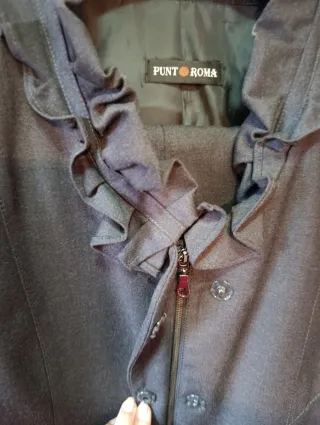 Chaqueta Punt Roma gris elegante