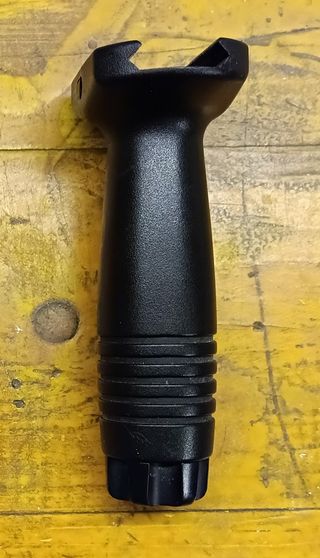 Impugnatura verticale tango down airsoft softair