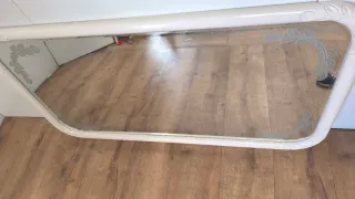 ESPEJO DE PARED DE MADERA CON DIBUJOS