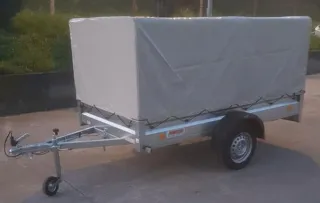 Remolque cerrado lona