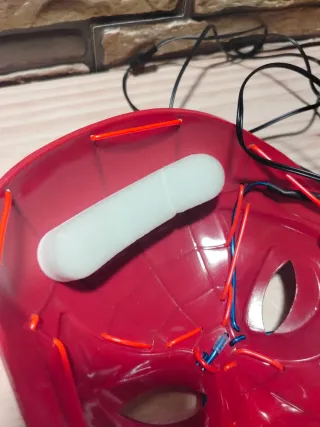 La máscara de purga con luces LED Neon