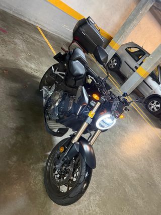 Honda CB650R 2020 Negra