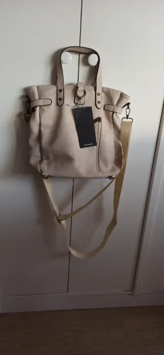 Bolso de piel beige