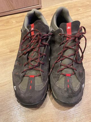 Botas de montaña Quechua hombre