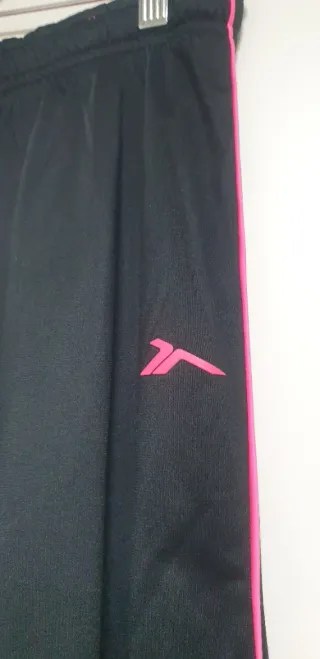 Pantalón chándal mujer negro y rosa