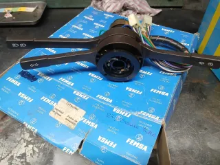 Mando luces Seat Fura