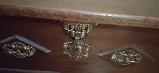 Baúl de madera antiguo