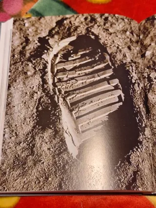 Tomo conmemorativo  homenaje a Mingote