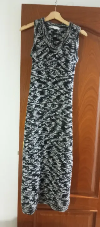 Vestido de punto Zara