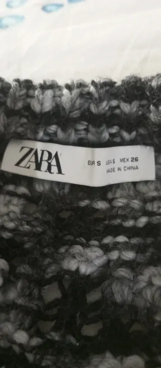 Vestido de punto Zara