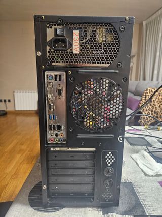 Torre PC Nox i3-4330