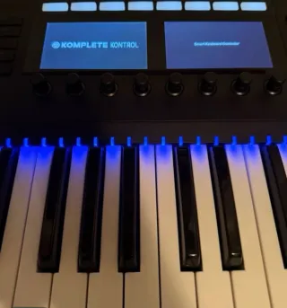 Controlador MIDI S49 mk2+DECKSAVER ORIGINAL