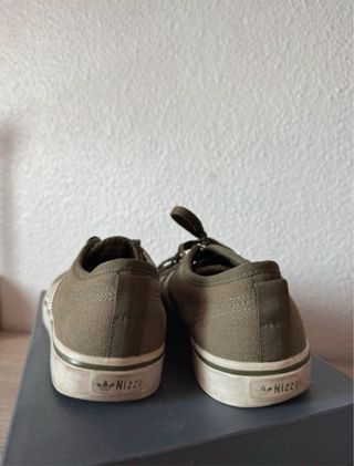 Zapatillas Adidas Verde y Blanco