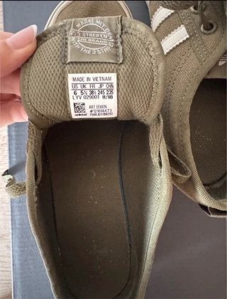 Zapatillas Adidas Verde y Blanco