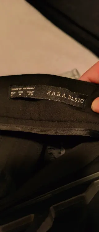 Pantalón Zara Basic Talla M