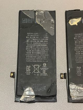 Lote de 3 Baterías iPhone SE2  - Original Apple 