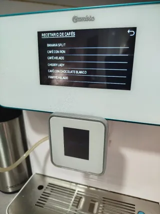 Cafetera Cecotec Digital con Molinillo