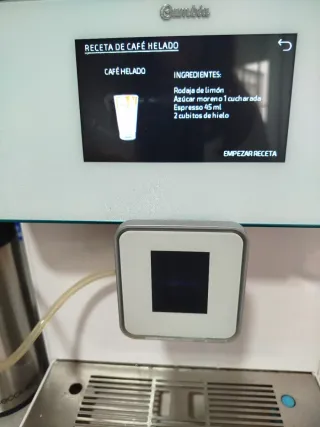 Cafetera Cecotec Digital con Molinillo