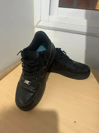 Tenis Nike Air Force 1 Negros