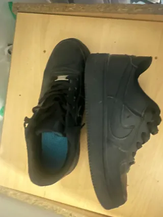 Tenis Nike Air Force 1 Negros
