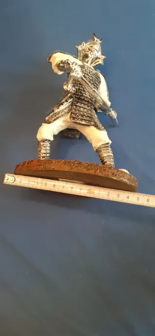 Figura Samurái Guerrero Japonés