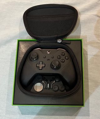 Xbox Elite Series 2 + Accesorios