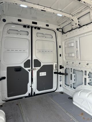 VW Crafter 35 Furgon 4P. BM TN L3H3 2.0TDI 140CV