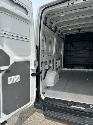 VW Crafter 35 Furgon 4P. BM TN L3H3 2.0TDI 140CV