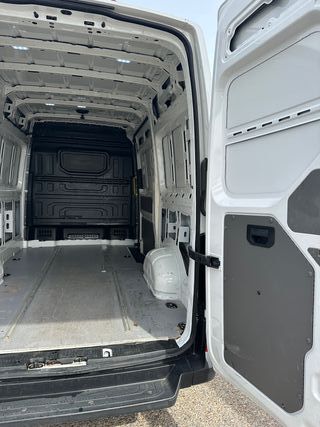 VW Crafter 35 Furgon 4P. BM TN L3H3 2.0TDI 140CV