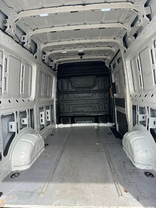 VW Crafter 35 Furgon 4P. BM TN L3H3 2.0TDI 140CV