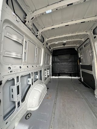 VW Crafter 35 Furgon 4P. BM TN L3H3 2.0TDI 140CV