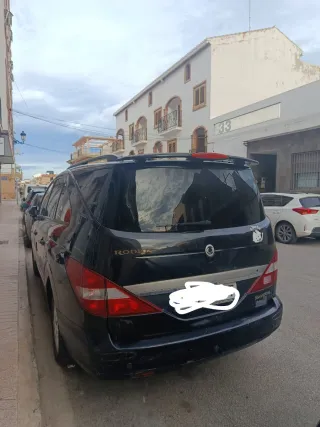 SsangYong Rodius 2005
