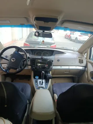 SsangYong Rodius 2005