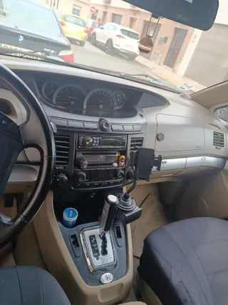 SsangYong Rodius 2005