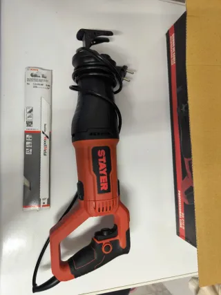 Sierra de sable STayer SS 210 B