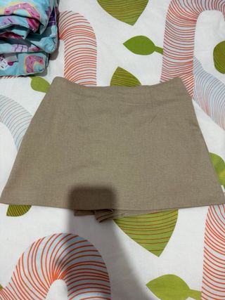 Falda pantalón beige