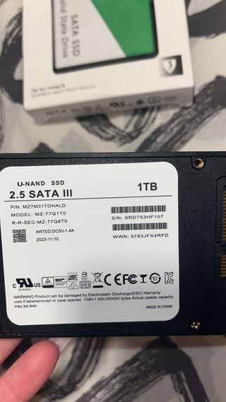 2 SSD SATA III 4TB y 1TB