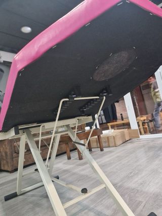 Camilla rosa para tratamientos