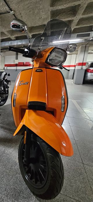 Lambretta V125 Special