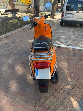 Lambretta V125 Special