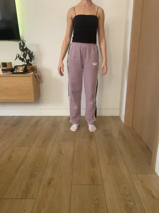 Pantalón chándal Roxy morado