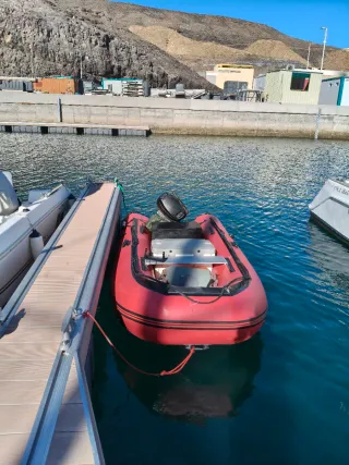 Zodiac Ozeam 360 + Motor Mercury 15cv