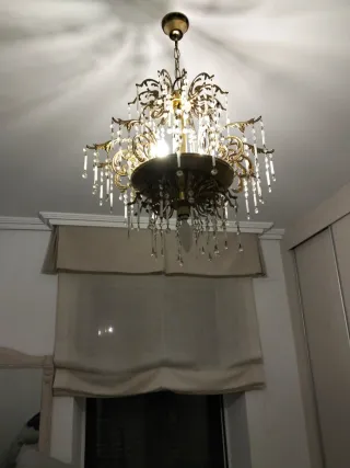 Lámpara de techo antigua de cristal y metal