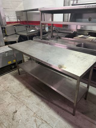 Mesa de acero inoxidable industrial